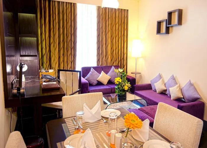 Sterlings Mac Hotel